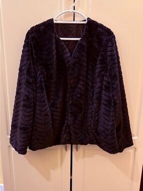 JOUJOU Faux Fur Jacket Womens Size 3X Black Plush Satin Lined Coat
